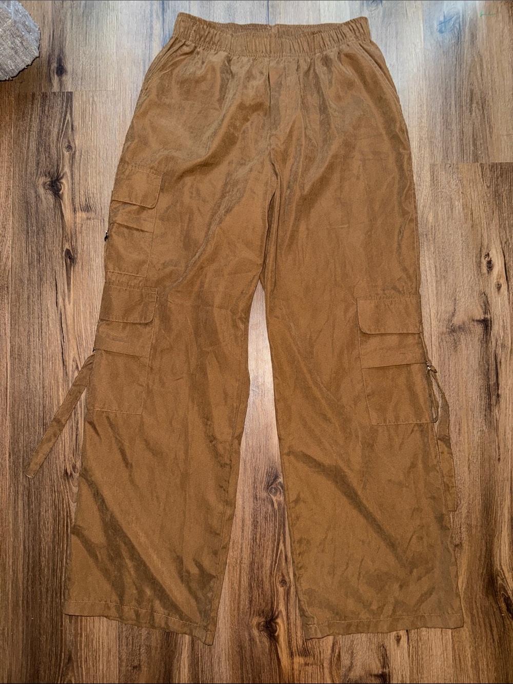 Wide Leg Cargo Pants - Brown